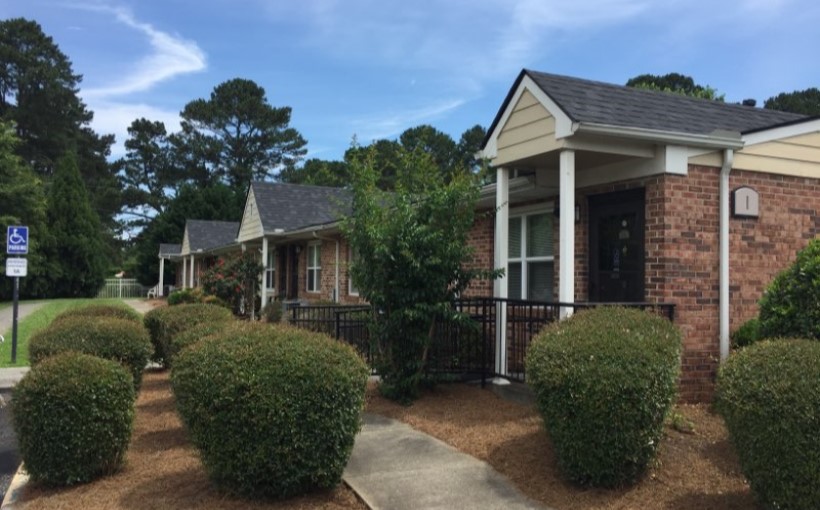 ATL-Ambling-Affordable-Housing-Calhoun-Gardens.jpg