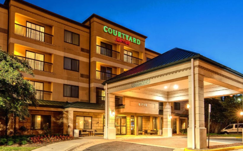 Atl-Courtyard-Springfield.jpg