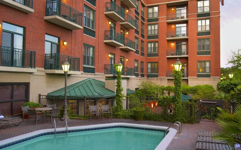 Atl-CourtyardSavannah.jpg