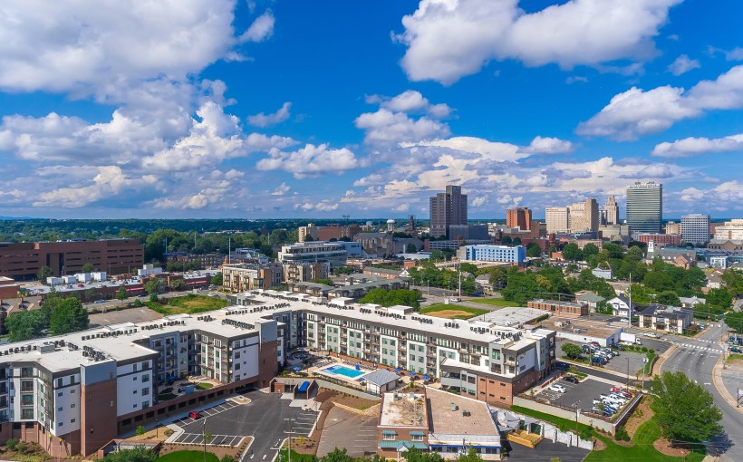 Atl-SE-Carolinas_West-End-Station.jpg