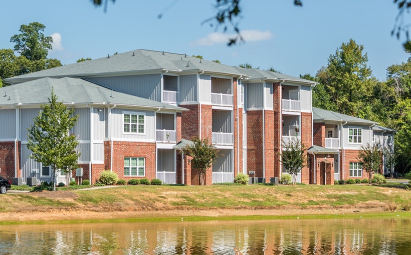 Atl-Waterside-Greene-Greenville.jpg