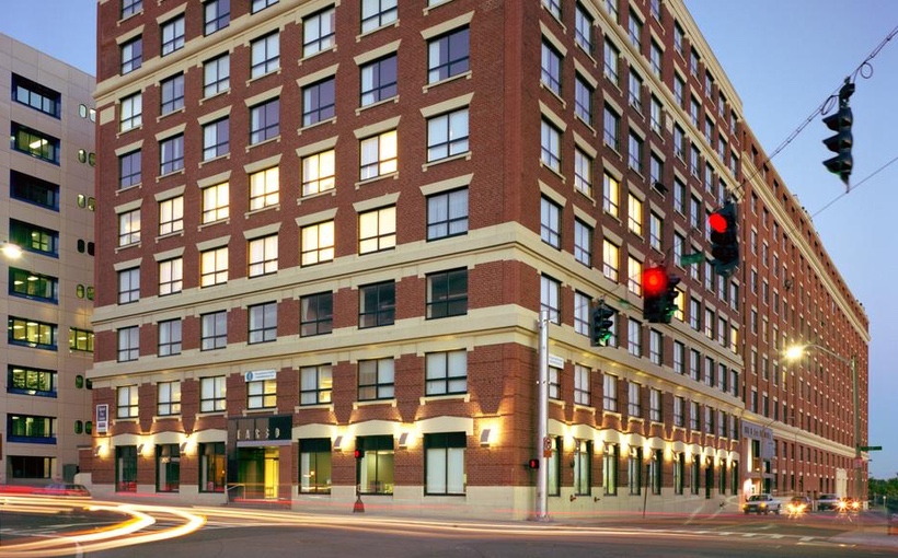 BOS-451D-Street-Boston.jpg