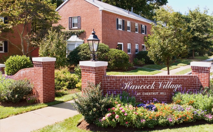 Berkadia Secures $211M Refi on Chestnut Hill Townhomes