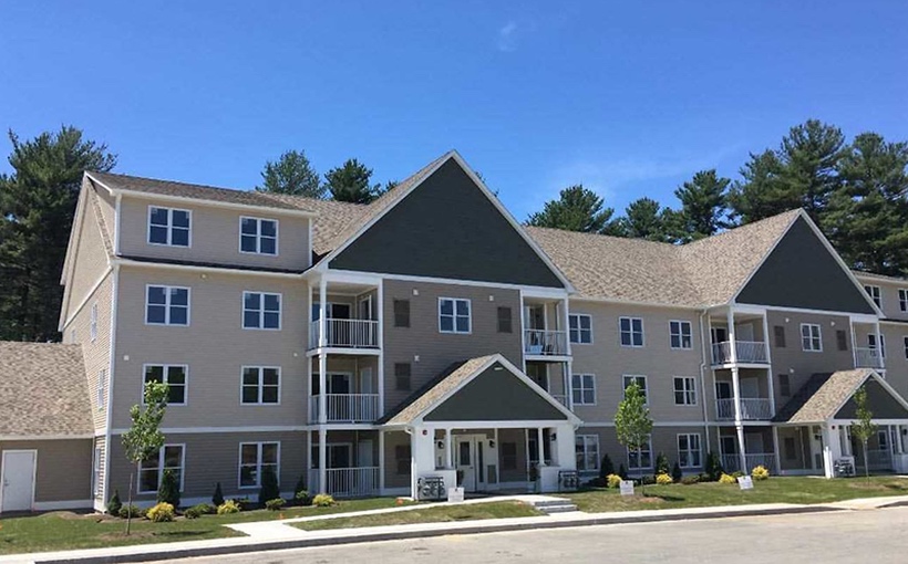 BOS_The-Woodlands-Apartments-Middleborough-MA.jpg