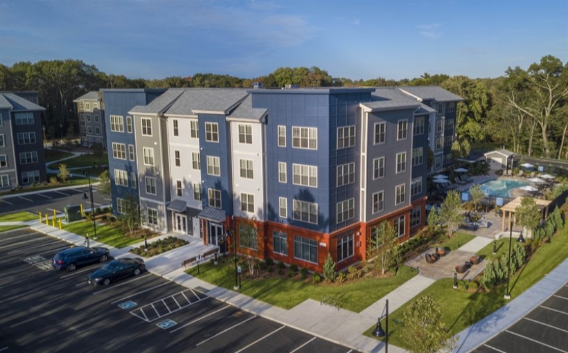 CBRE Secures $37M Acquisition Loan for Walpole Apartment Property