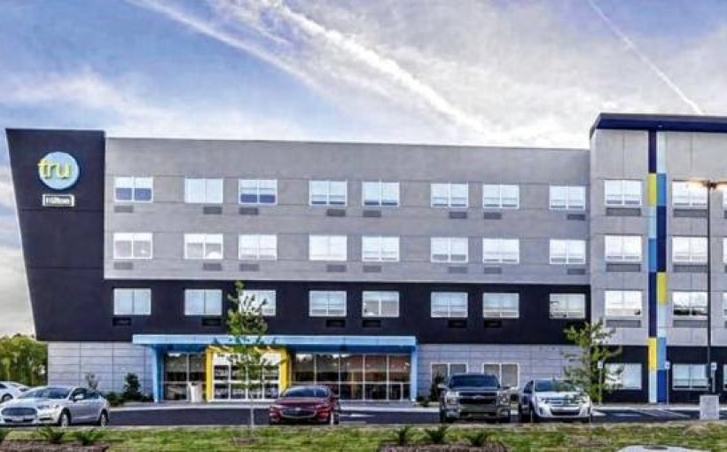 HREC Secures $14M Construction Loan for Tru by Hilton Hotel in N.H.