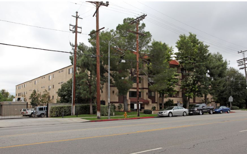 Champion-_-Apartments-_-Los-Angeles-_-17806-Lassen-St-_-Northridge-_-California.jpg