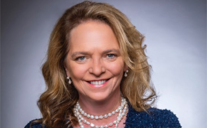 Christie-Kelly-Headshot.png