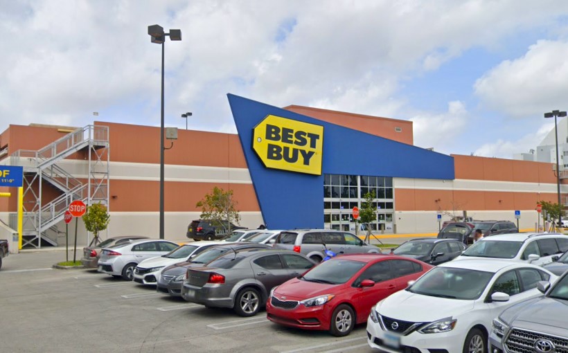 RK Centers Snags Doral Retail Property for $20M