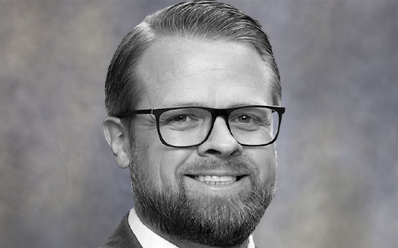 Connect-Media-CBRE-Zack-Holderman-Headshot.png
