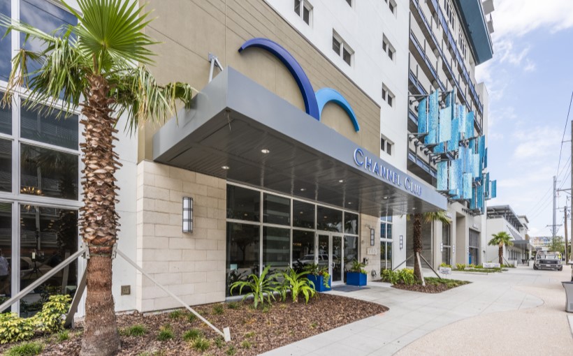 JLL Secures $63M Recapitalization for Tampa High-Rise Apartments
