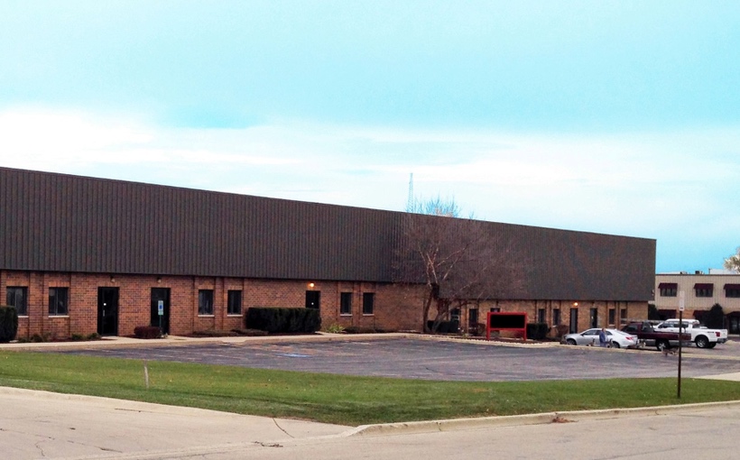 Connect-Media-Chicago-320-350-Industrial-Dr-South-Elgin-IL.jpg