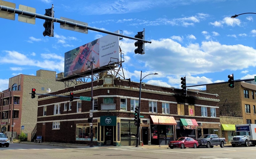 Connect-Media-Chicago-5151-N-Lincoln_Chicago.jpg