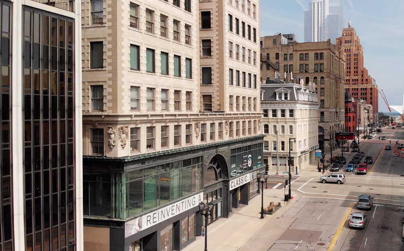 Connect-Media-Chicago-AH-Wells-Building-Milwaukee.jpg