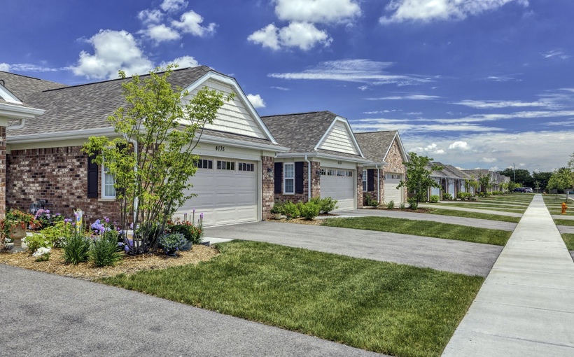 Connect-Media-Chicago-Ashwood-Place-Naperville-IL.jpg