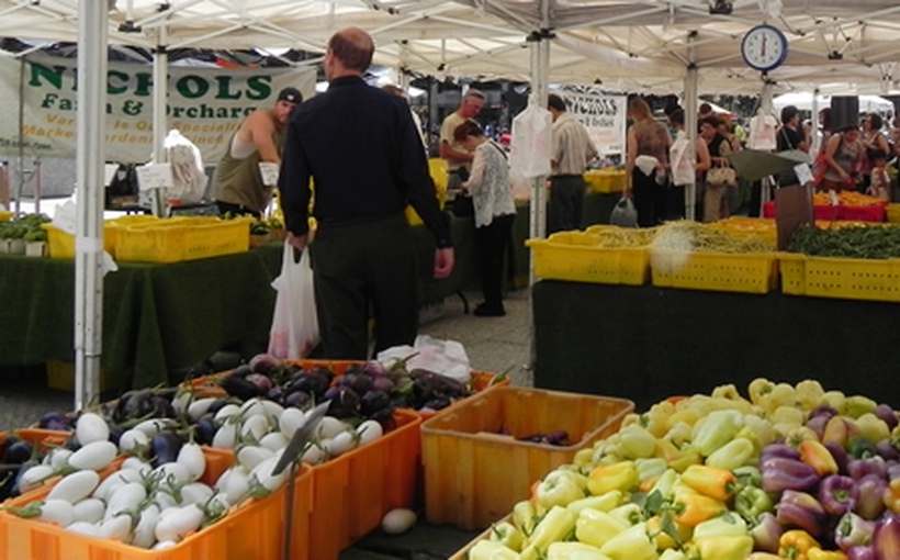 Connect-Media-Chicago-City-Market.jpg