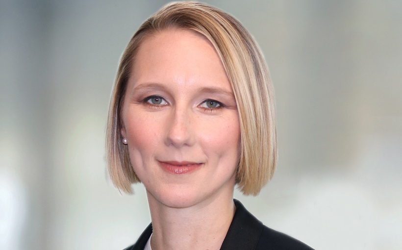 Connect-Media-Chicago-JLL_Karen_Brennan_CFO.jpg