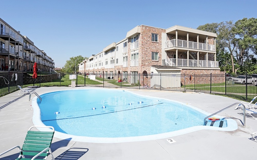 Connect-Media-Chicago-Omaha-apartments-American-Street-Capital.jpg