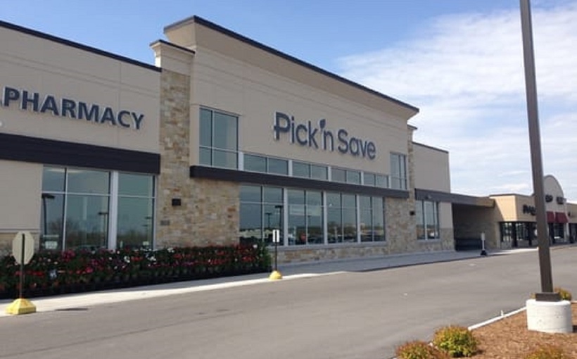 Connect-Media-Chicago-Pick-n-Save-Menomonee-Falls-WI.jpg