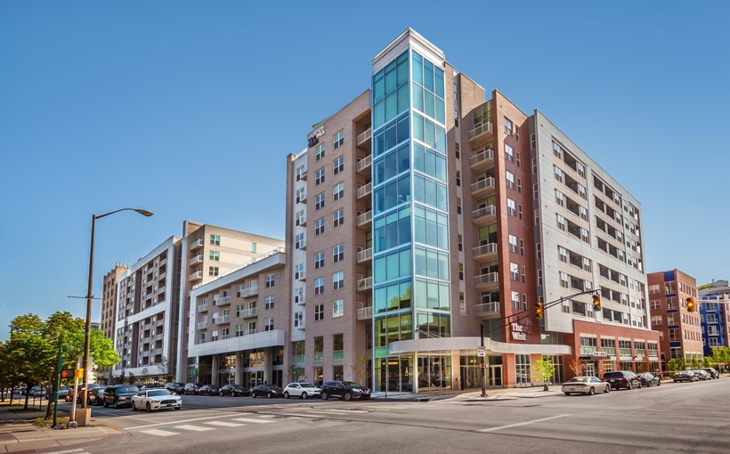 Connect-Media-Chicago-The-Whit-apartments-Indianapolis.jpg
