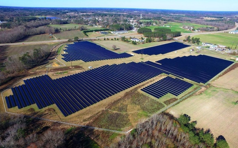 Connect-Media-Chicagoo-Ecoplexus-solar.jpg