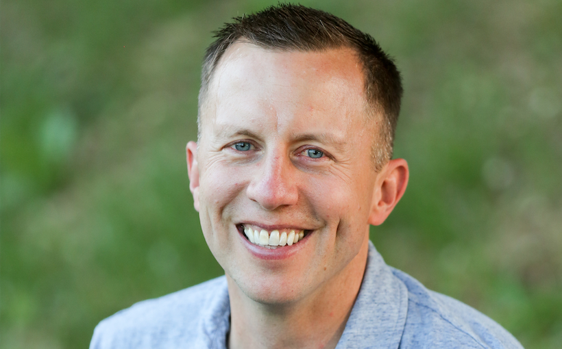 Connect-Media-HelloOffice-JON-MOELLER-Headshot.png