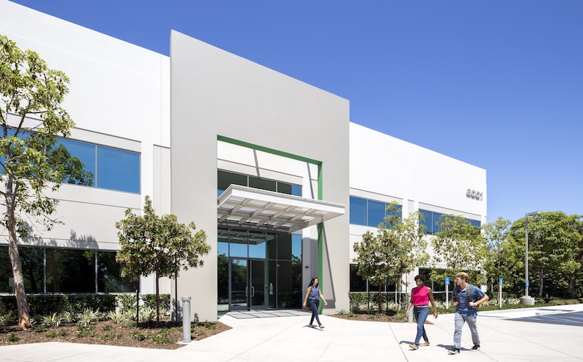 Connect-Media-JLL-6001-Oak-Canyon-Irvine.jpg