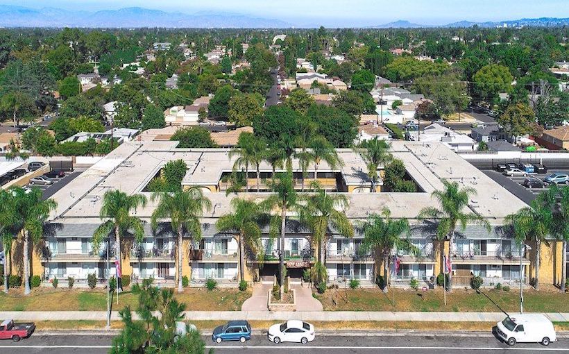 Connect-Media-Marcus-Millichap-Bechir-Apartments-Tarzana.jpg