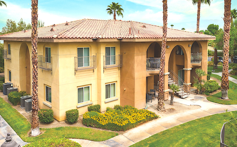 Connect-Media-Mogharebi-Medici-Apartments-Bermuda-Dunes.jpg