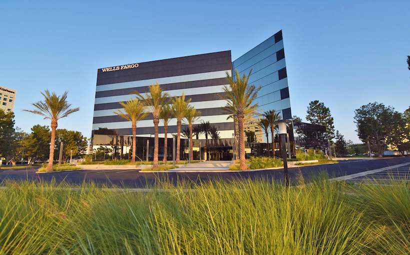 Connect-Media-Premier-Workspaces-4590-MacArthur-Newport-Beach.jpg