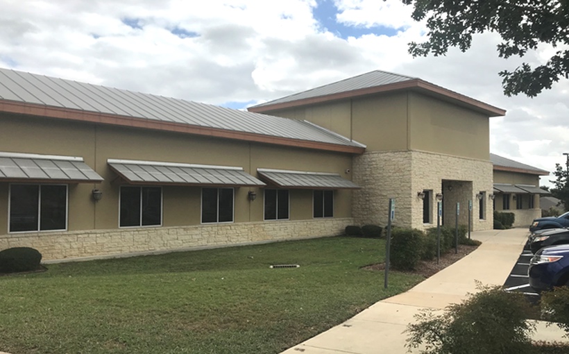 Stage Equity Makes TX Debut with MOB Deals