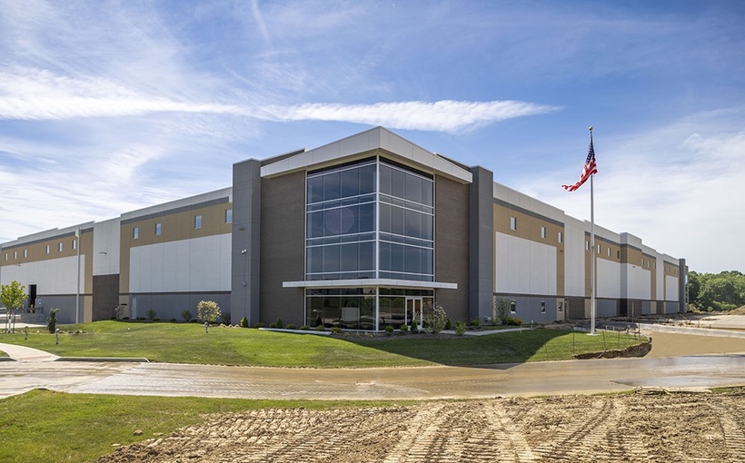 Connect-Media-Victory-Commerce-Center-Solon-OH.jpg