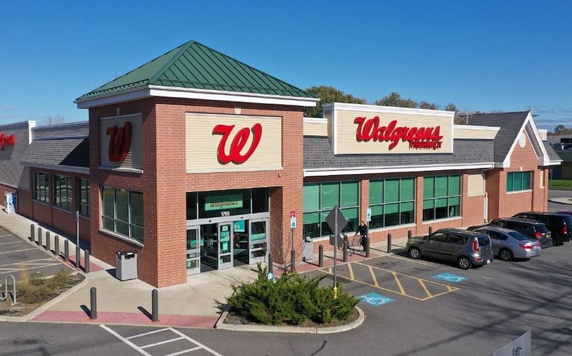 Connect-Media-Walgreens-Lowell-MA-Marcus-Millichap.jpg
