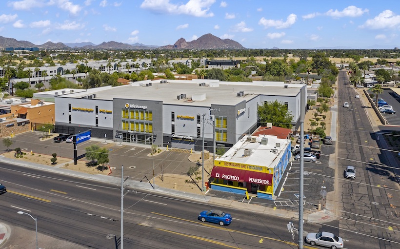 Cushman-Wakefield-3325-N-16th-Street-Phoenix.jpg