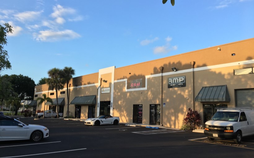 Fla-Cnt-Biz-Park.jpg