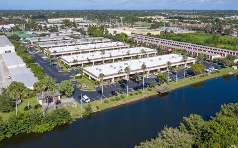Fla-Davie-Office-Park.jpg