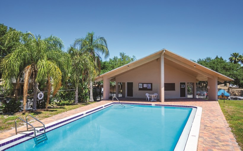 CushWake Brokers $16M Sale of Tampa MF Property