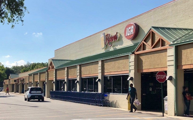 CBRE Brokers Sale of 115K-SF Shopping Center in Jacksonville
