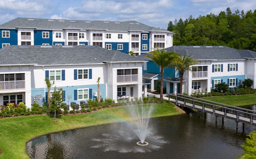 Fla-oaks-at-westchase.jpg