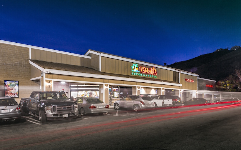 LA-Canyon_Square_Plaza_master.jpg