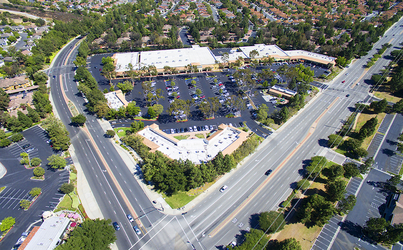 CBRE Arranges $28.3M Sale of Oak Park Shopping Center