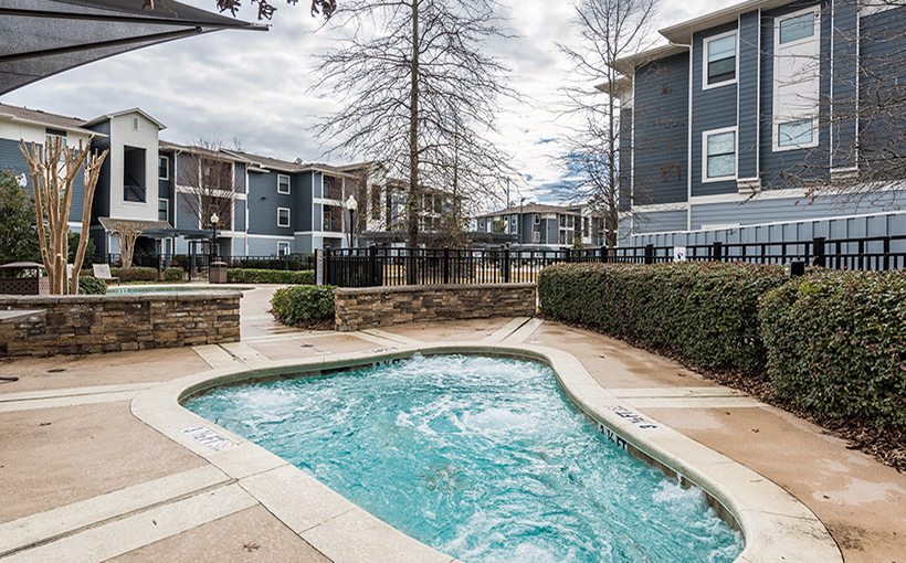 University Partners Makes First Buy, Nabs 900-Bed Property