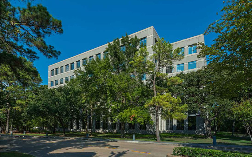 MetroNational Disposes of 230,000 Square Feet