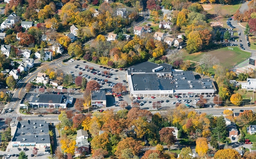 NE_Ferndale-Shopping-Ctr-Larchmont-NY.jpg