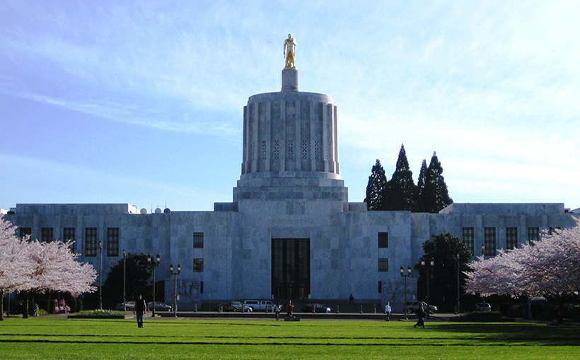 Oregon_State_Capitol_1.jpg