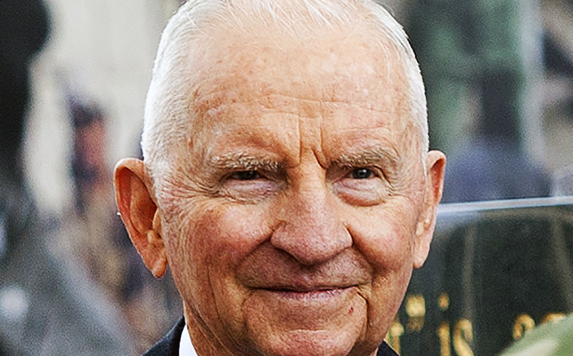 BREAKING NEWS: Texas Billionaire H. Ross Perot Dead at 89