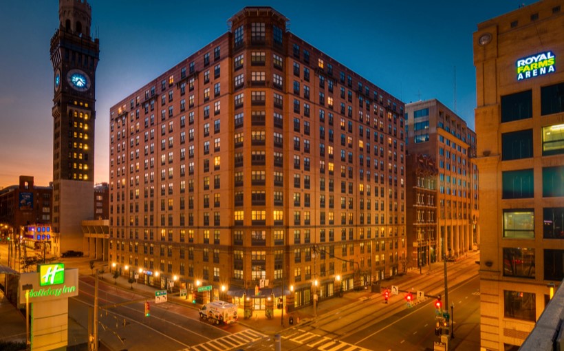 SE-Camden-Court-Baltimore.jpg