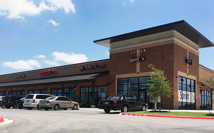 Retail Solutions Leases in Austin Area