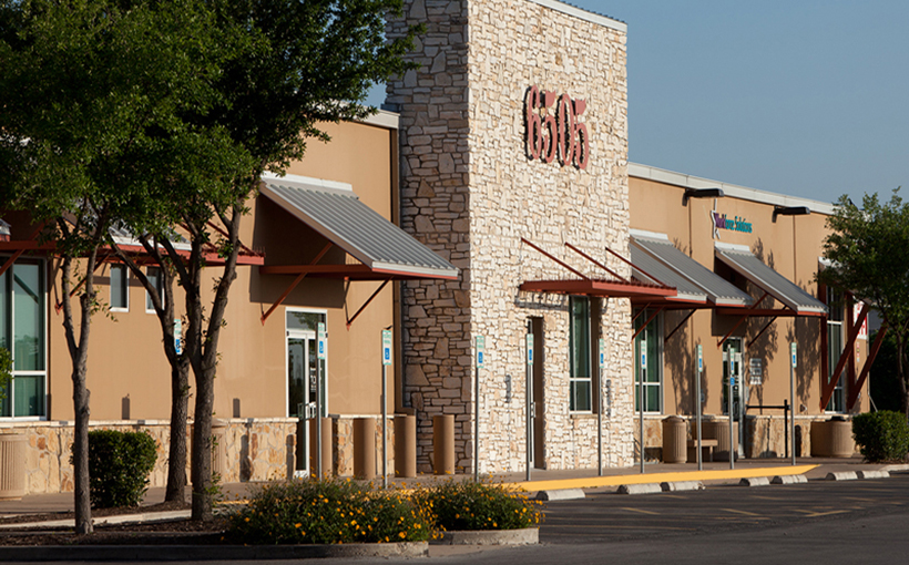 aus_6565AirportBlvd_austin.jpg