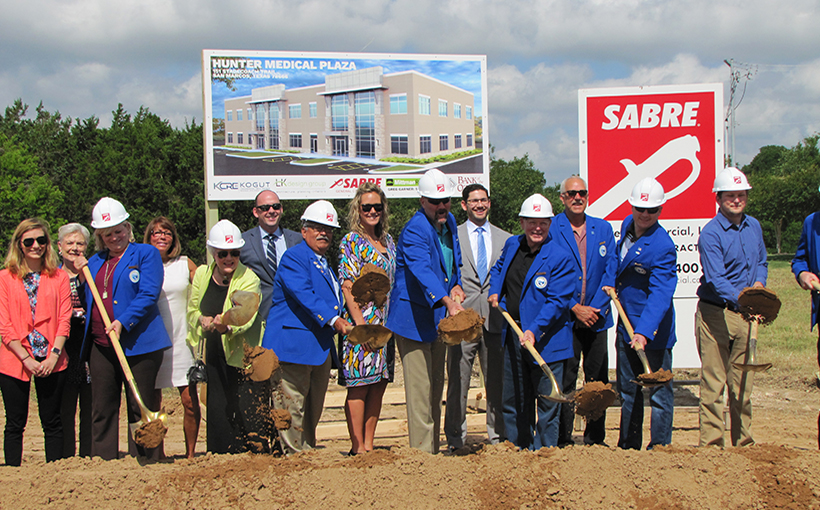 Ground Breaks on Hunter Medical Plaza